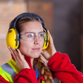 Stéréotypes : les femmes et le travail Stéréotypes : les femmes et le travail