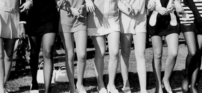 38 / 40 Femmes Vêtements Jupes Mini-jupes Vintage Mini-jupes Jupe courte fluo à fleurs T vintage années 70s 